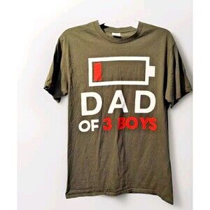 Dad Of 3 Boys Low Battery Funny Family Fathers Day Gift Novelty T-Shirt Sz Med